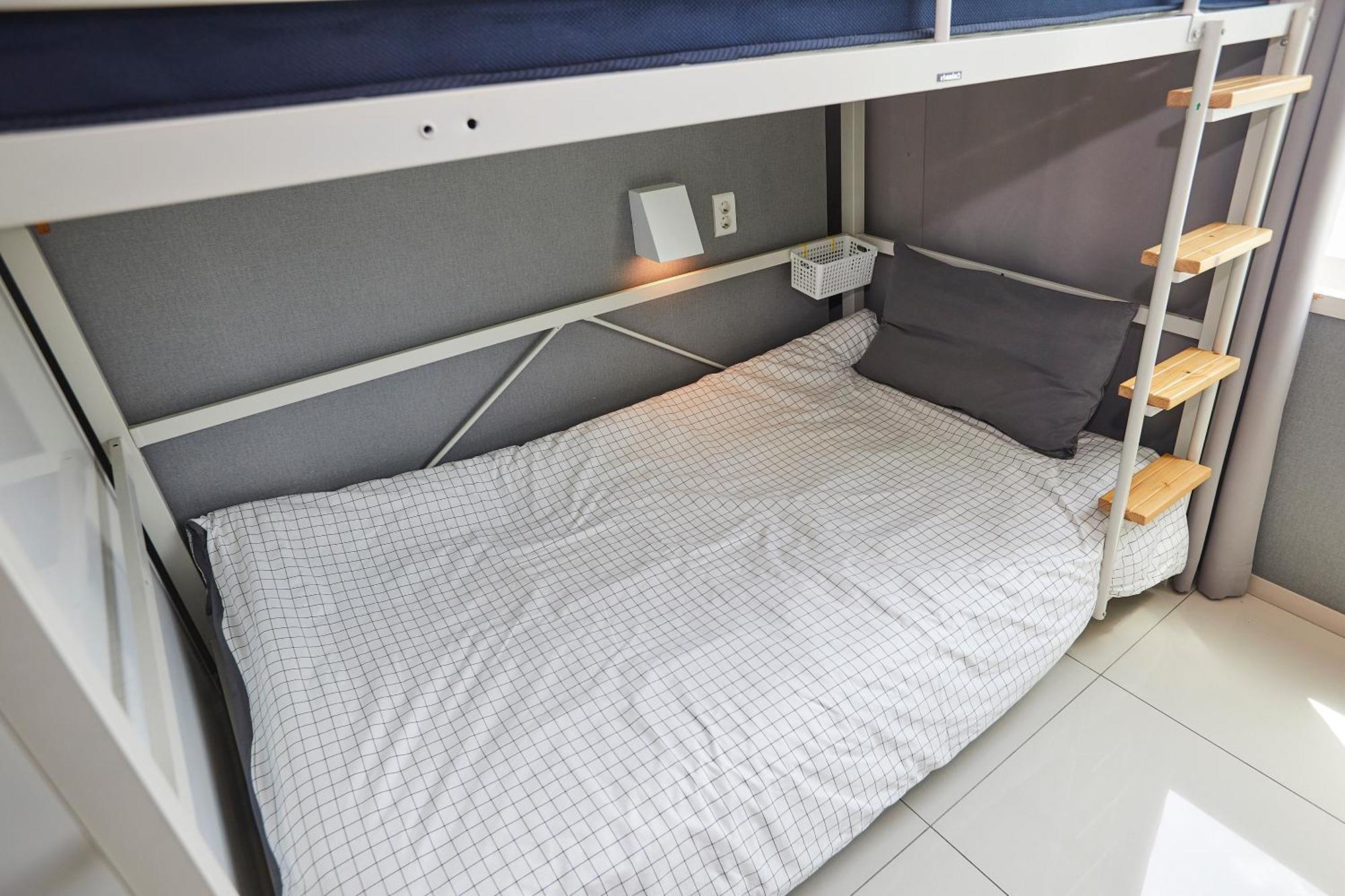 Red-Lighthouse Guest House Sokcho Phòng bức ảnh