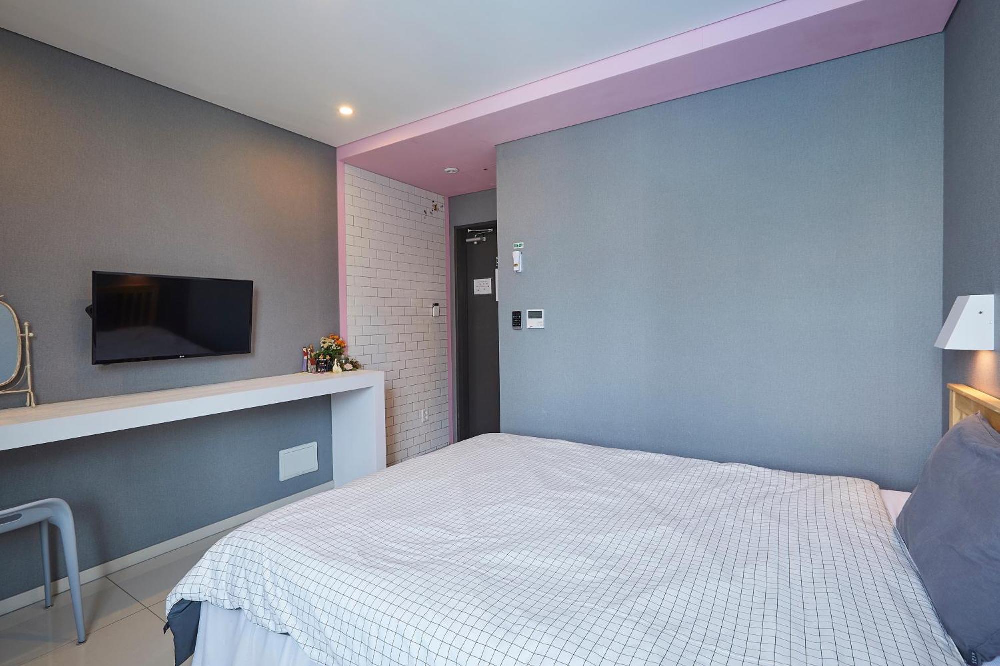 Red-Lighthouse Guest House Sokcho Phòng bức ảnh