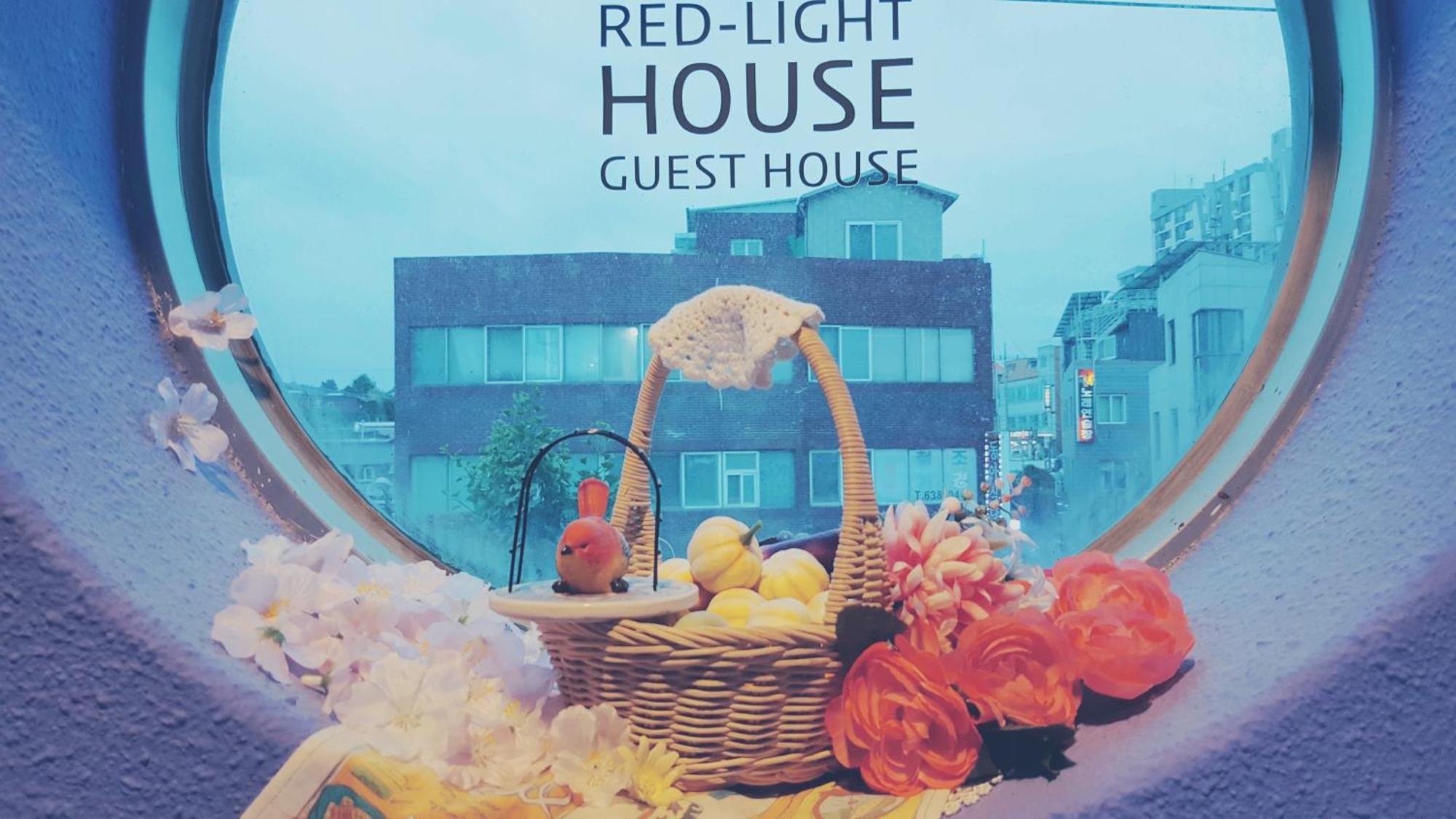 Red-Lighthouse Guest House Sokcho Ngoại thất bức ảnh