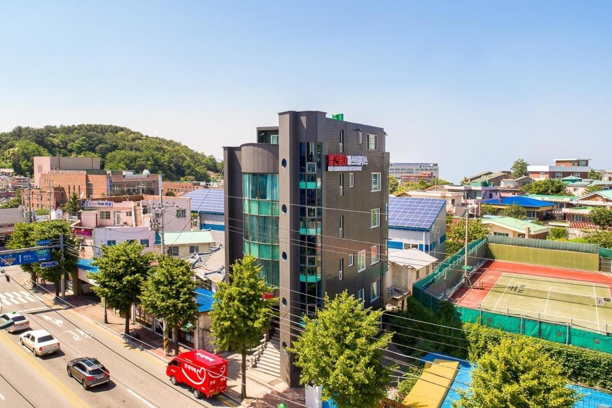 Red-Lighthouse Guest House Sokcho Ngoại thất bức ảnh